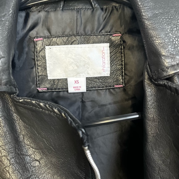 Little Girls Side Zip Fux Leather Jacket - Picture 4 of 4